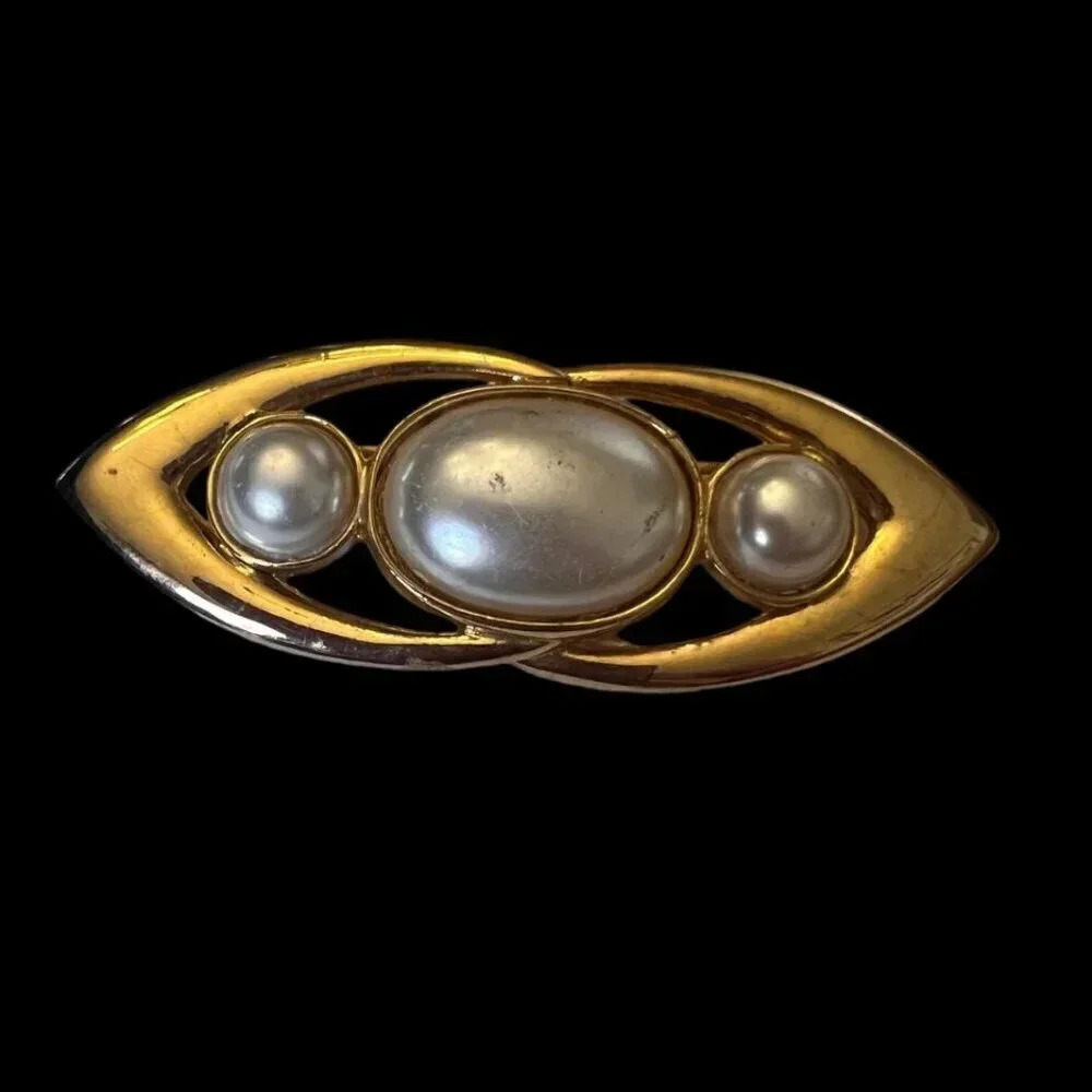 Vintage 60s-70s Vintage Three Faux Pearl Cabochon Bar Brooch Pin Gold Tone